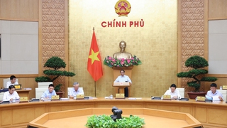 Thủ tướng Phạm Minh Chính: Xây dựng luật phải phân cấp, phân quyền tối đa, cắt giảm mọi thủ tục rườm rà