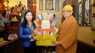 Lãnh đạo Ủy ban MTTQ Việt Nam thành phố Hà Nội thăm, chúc Tết cơ sở tôn giáo