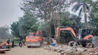 Phường Thượng Cát cưỡng chế, xử lý dứt điểm 7 bãi cát, sỏi không phép ven sông Hồng