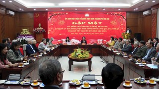 Gặp mặt lãnh đạo, cán bộ cơ quan Ủy ban MTTQ Việt Nam thành phố Hà Nội qua các thời kỳ