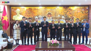 Hà Nội hoan nghênh CRRC Đại Liên tham gia phát triển hạ tầng đường sắt đô thị