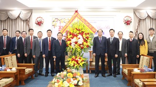 Trưởng ban Tuyên giáo và Dân vận Thành ủy Nguyễn Doãn Toản thăm, chúc mừng Hội Thánh Tin lành và Tổng công ty May 10