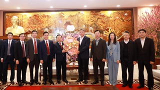 Đại diện các tổ chức Tôn giáo thăm, chúc Tết thành phố Hà Nội