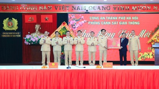 Thăm, chúc Tết lực lượng CSGT Thủ đô và Tòa Tổng Giám mục Hà Nội