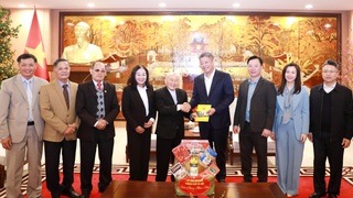 Các đoàn công giáo thăm, chúc Tết thành phố Hà Nội