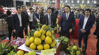 Không gian Xuân hội tụ đặc sản vùng miền tại Minh Châu