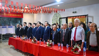 Lãnh đạo Trung ương và Thành phố tham dự Lễ khai mạc bầu cử tại phường Thanh Xuân