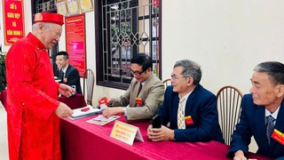 Cử tri xã Ô Diên nô nức đi bỏ phiếu bầu cử