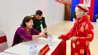 Phường Lĩnh Nam: Tỷ lệ cử tri bỏ phiếu đạt 100%