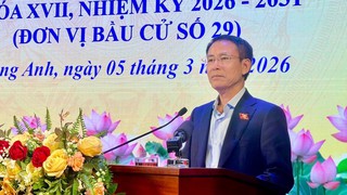 Phó Bí thư Thường trực Thành ủy Nguyễn Trọng Đông và các ứng viên tiếp xúc cử tri, vận động bầu cử