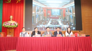 Ứng cử viên đại biểu HĐND thành phố Hà Nội tiếp xúc cử tri đơn vị bầu cử số 25