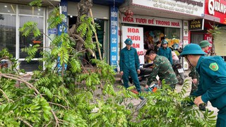 Xã Hoài Đức ra quân xử lý các vi phạm trật tự đô thị
