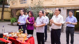 Lãnh đạo thành phố Hà Nội dâng hương tưởng niệm Tổng Bí thư Trần Phú