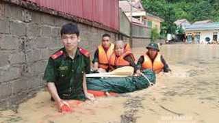Khen thưởng thành tích xuất sắc trong công tác tham gia quyên góp, vận động, ủng hộ, cứu trợ người dân trực tiếp bị ảnh hưởng của thiên tai
