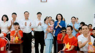 Hà Nội đẩy mạnh chăm sóc sức khỏe cho trẻ em, người khuyết tật tại các cơ sở bảo trợ xã hội