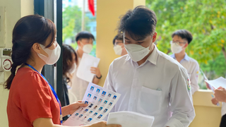Tổ chức Kỳ thi tốt nghiệp trung học phổ thông và tuyển sinh đại học, giáo dục nghề nghiệp
