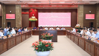 Thúc đẩy giải ngân vốn đầu tư công, khơi thông nguồn lực đất đai tạo động lực tăng trưởng 2 con số