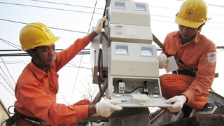 Triển khai quy định việc áp dụng biện pháp yêu cầu ngừng cung cấp dịch vụ điện, nước