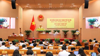 Khai mạc kỳ họp thứ tư (kỳ họp chuyên đề) HĐND Thành phố khóa XVII