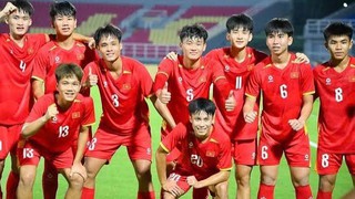 Khen thưởng thành tích đột xuất tại Giải Vô địch Bóng đá U17 Đông Nam Á