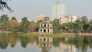 Tặng Kỷ niệm chương “Vì sự nghiệp xây dựng, bảo vệ và phát triển Thủ đô Hà Nội”