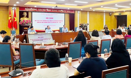 Đại biểu HĐND Thành phố tiếp xúc cử tri chuyên đề về giáo dục với cử tri phường Đống Đa