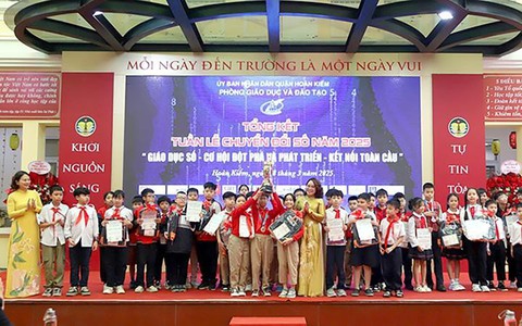 Đi tìm công dân số tài năng trong học sinh quận Hoàn Kiếm