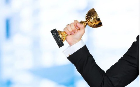 Ban hành Quy chế khen thưởng doanh nhân, doanh nghiệp