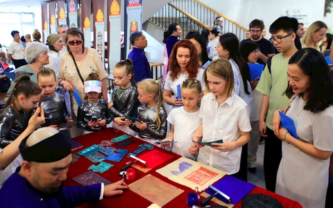 Hanoi showcases Thang Long cultural heritage through vibrant events in Moscow celebrations