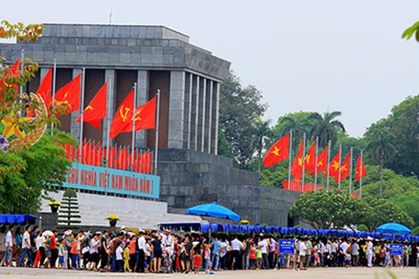 Bảo đảm an ninh, trật tự phục vụ Nhân dân và khách quốc tế vào Lăng viếng Chủ tịch Hồ Chí Minh
