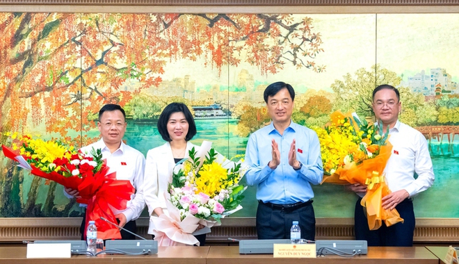 Hanoi People's Council Chairwoman Phung Thi Hong Ha elected Deputy Head of Hanoi National Assembly delegation