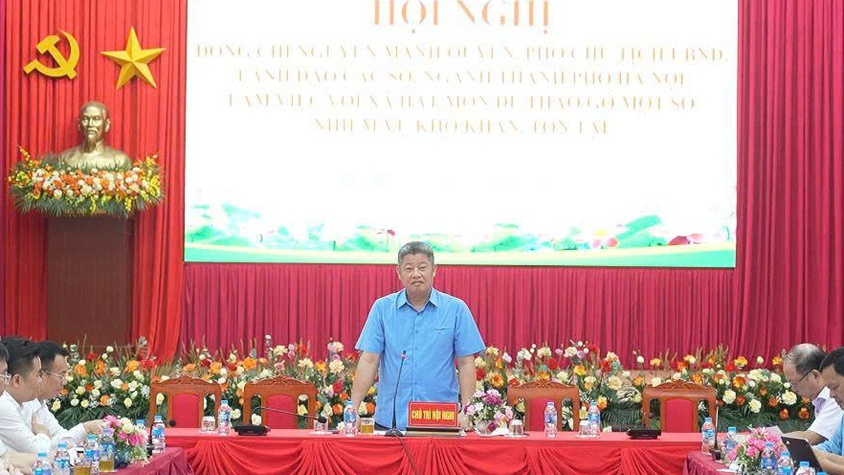 Phó Chủ tịch UBND Thành phố Nguyễn Mạnh Quyền chỉ đạo tháo gỡ nhiều khó khăn, vướng mắc tại xã Hát Môn