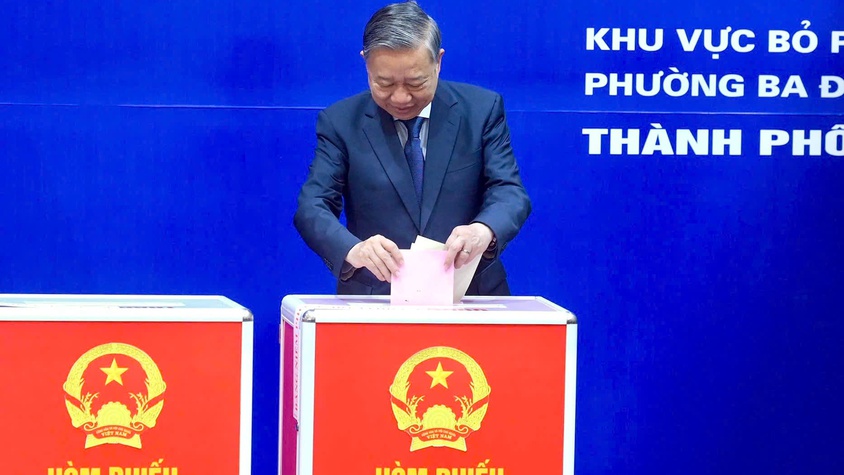 Tổng Bí thư Tô Lâm dự Lễ khai mạc và bỏ phiếu bầu cử tại phường Ba Đình