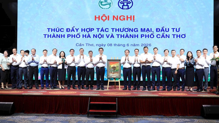 Hà Nội - Cần Thơ tăng cường thúc đẩy hợp tác thương mại, đầu tư