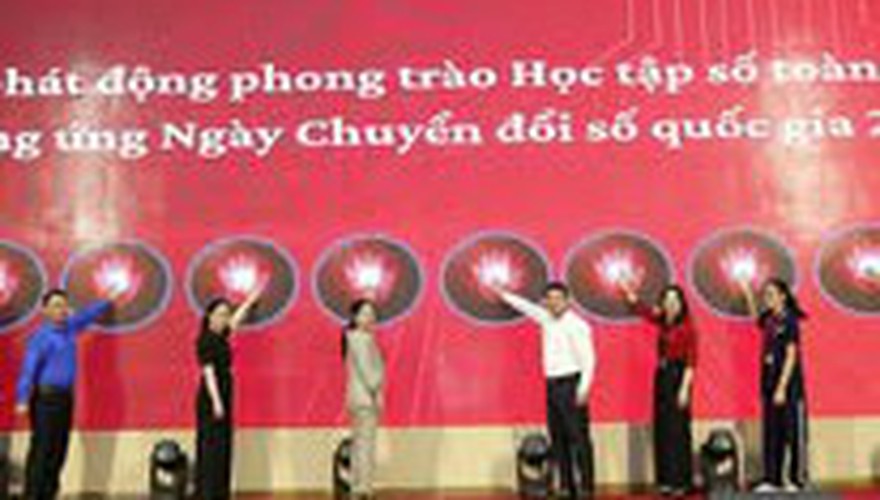 Chuyển đổi số vì một Hà Đông phát triển bền vững